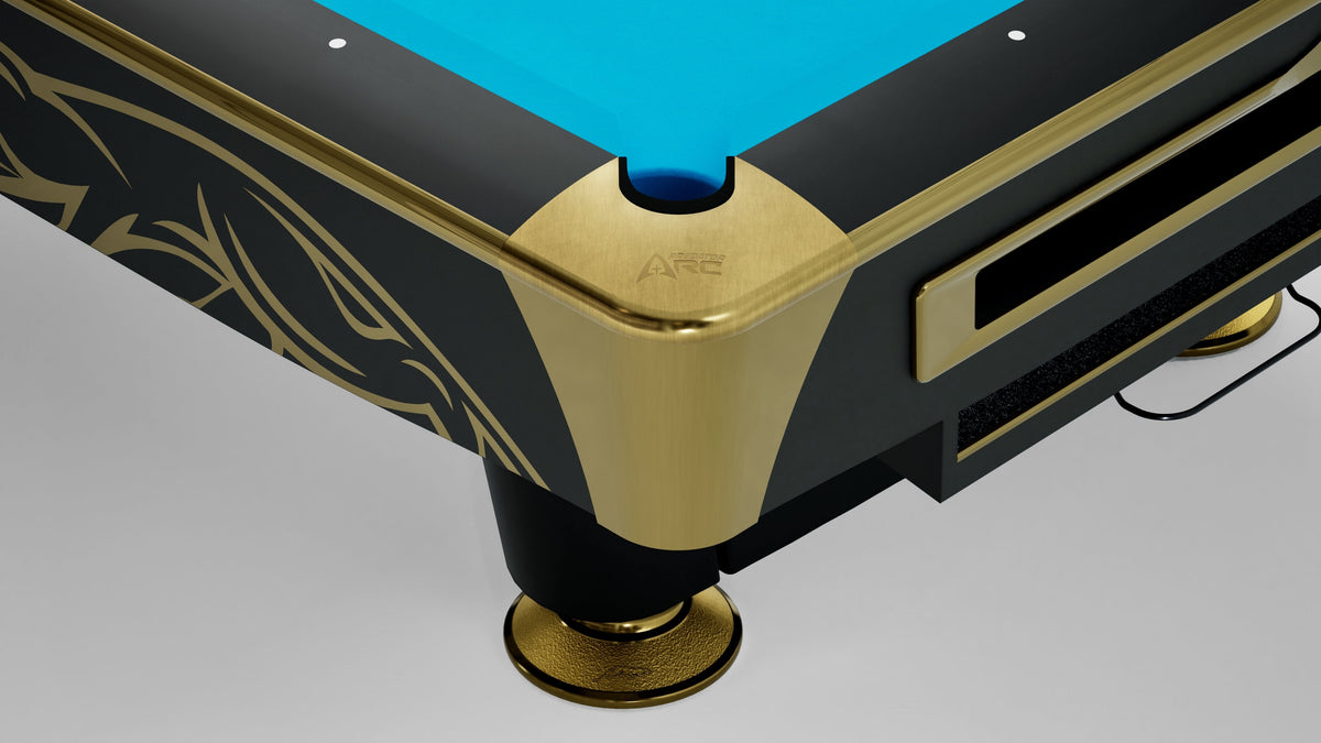 Arc table black and gold